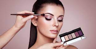 Make Up Artist Course